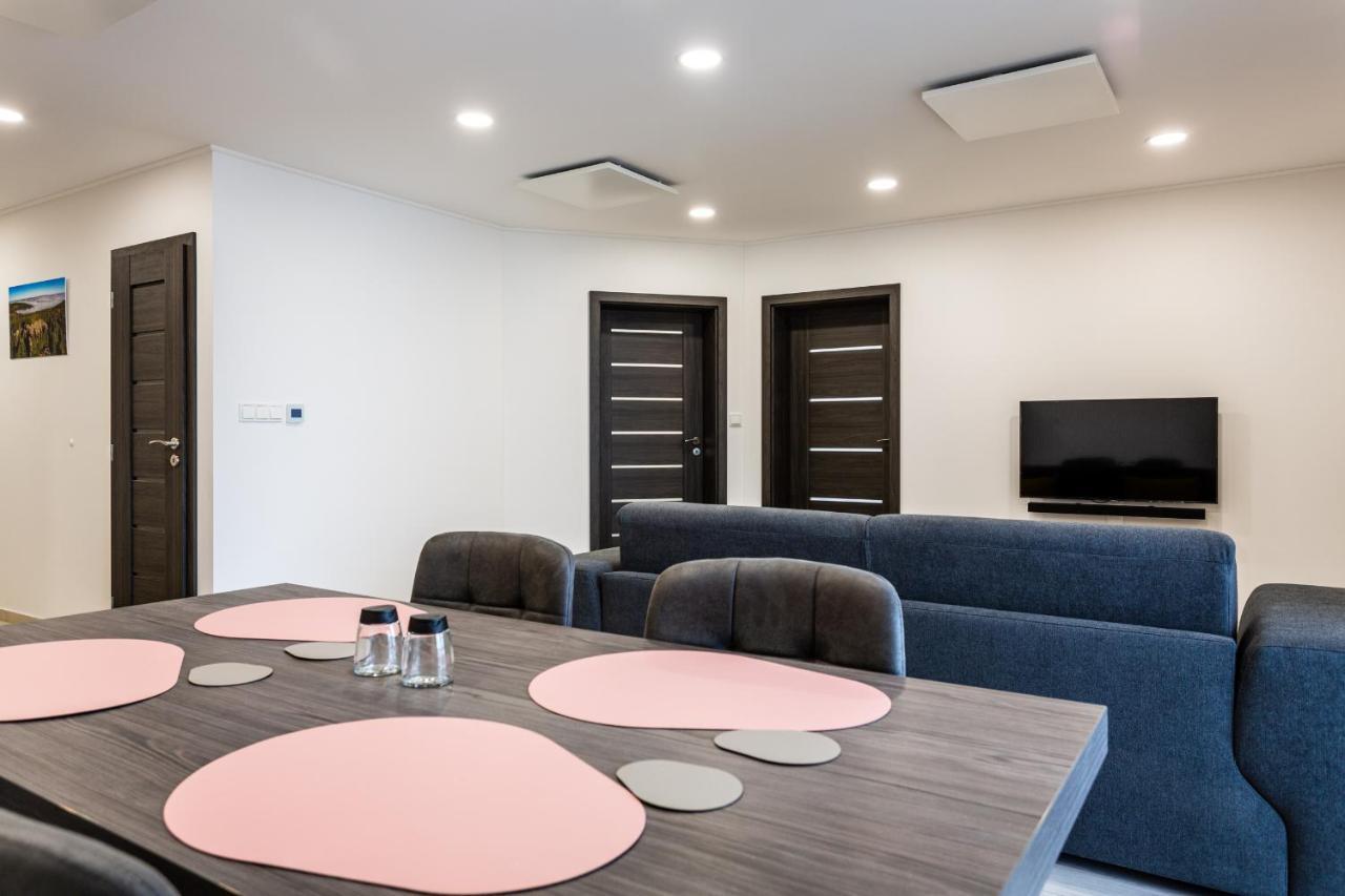 Apartmany Na Vyhledech Loučná pod Klínovcem Exterior foto