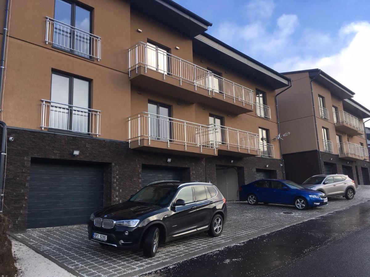 Apartmany Na Vyhledech Loučná pod Klínovcem Exterior foto