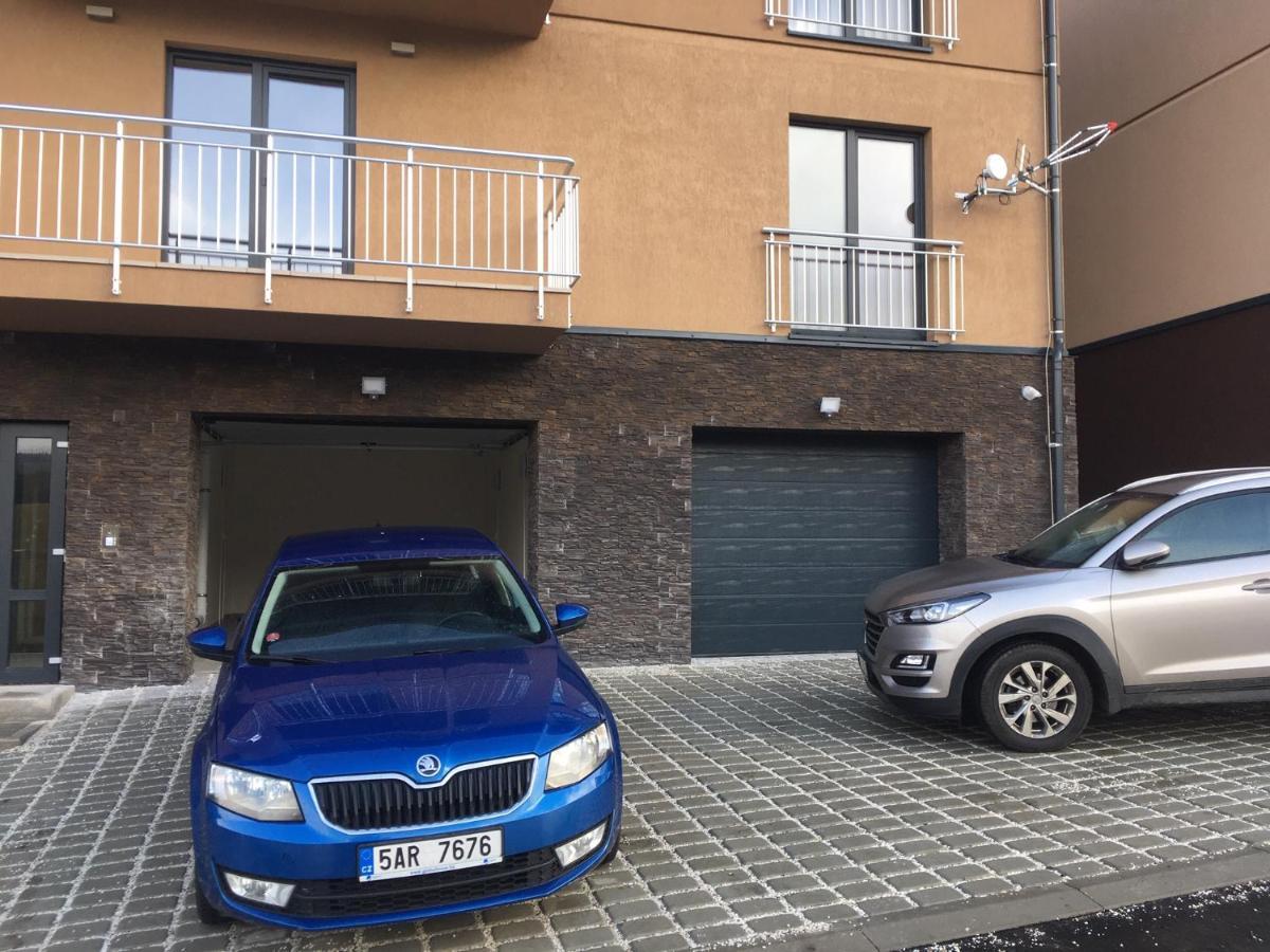 Apartmany Na Vyhledech Loučná pod Klínovcem Exterior foto