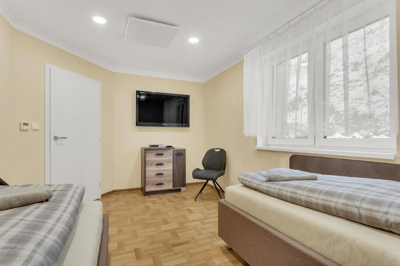 Apartmany Na Vyhledech Loučná pod Klínovcem Exterior foto