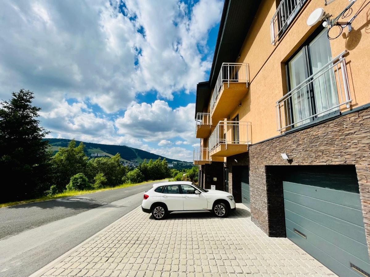 Apartmany Na Vyhledech Loučná pod Klínovcem Exterior foto