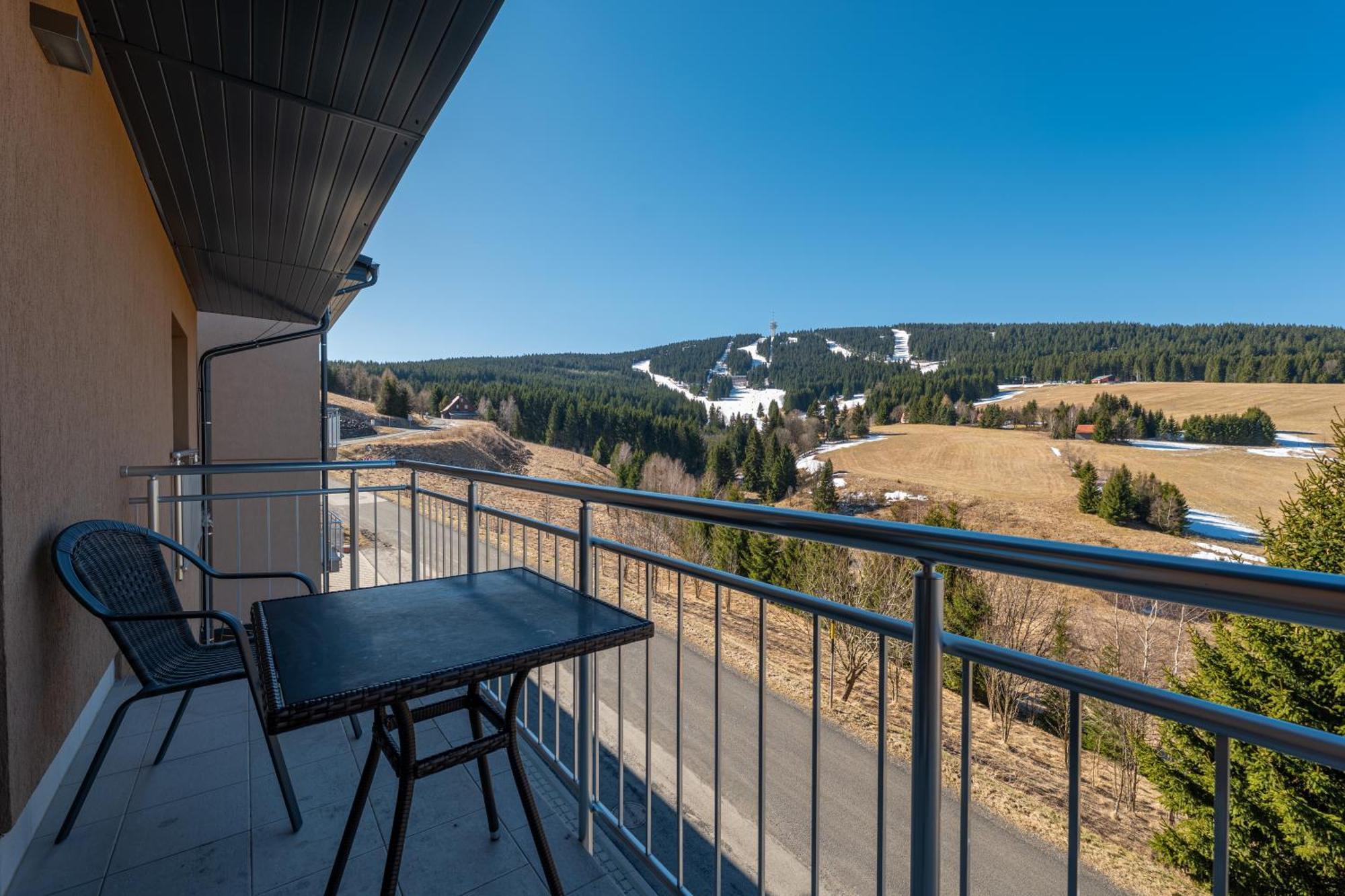 Apartmany Na Vyhledech Loučná pod Klínovcem Zimmer foto